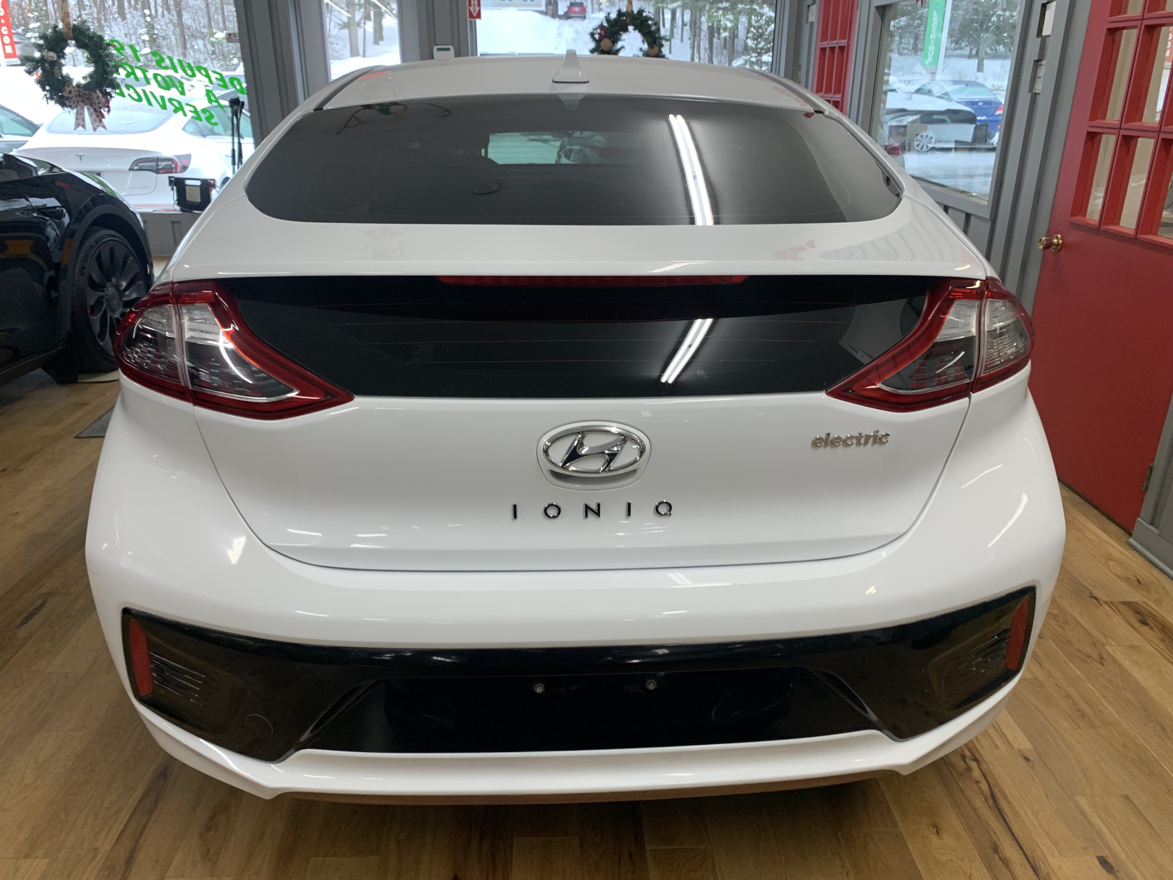 JN auto Hyundai Ioniq EV Preferred 8608594 2019 Image 4